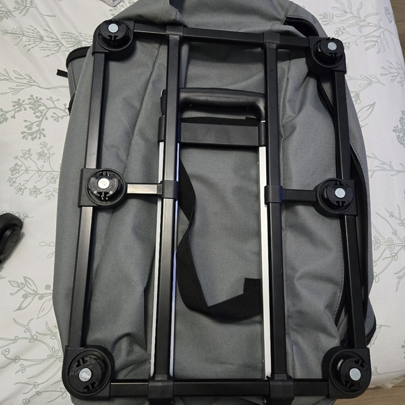 Katziela Luxury Rider Pro Pet Carrier  Double Telescopic Handle Grey - Picture 8 of 12